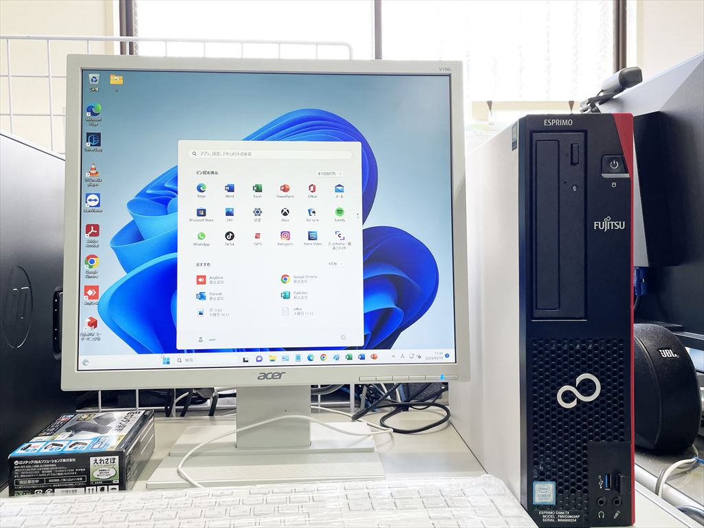 ESPRIMO D588/TX FMVD3803AP