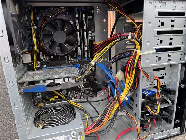 パソコン内部